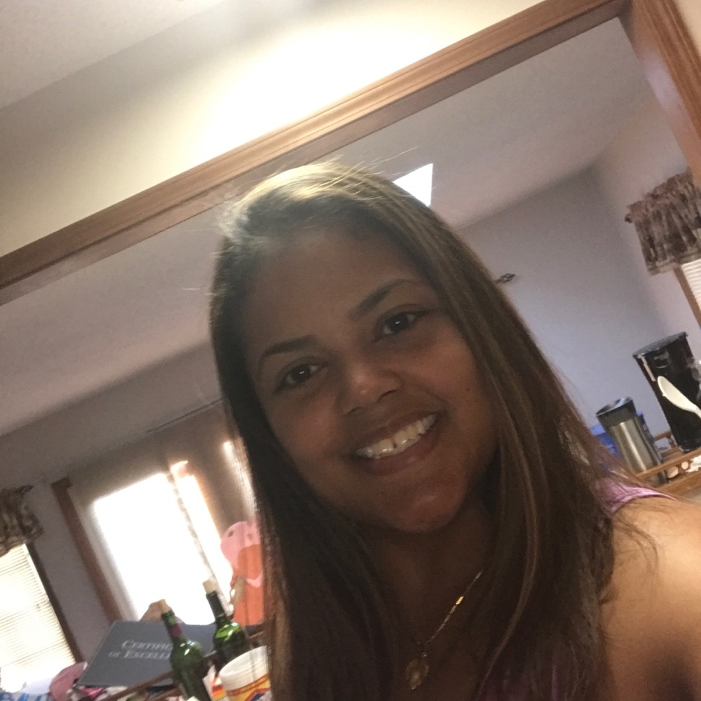 Meet your Posher, Christine